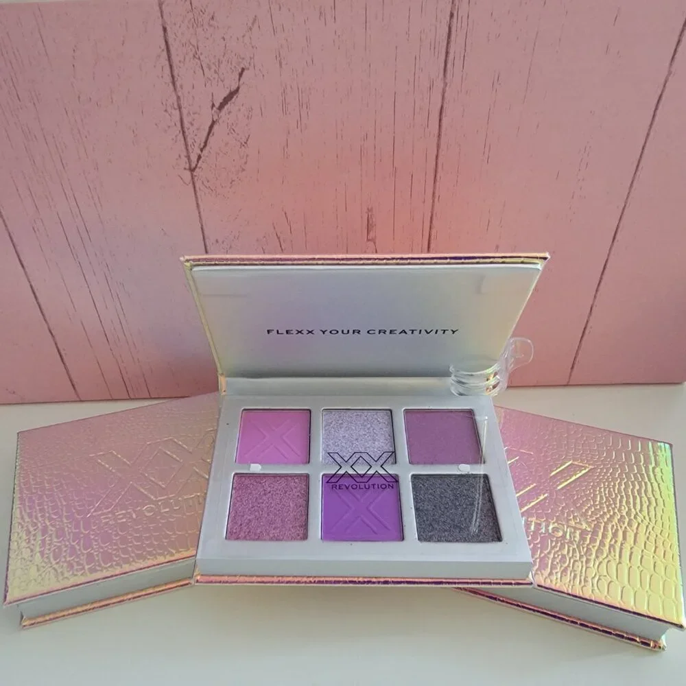 Revolution Beauty London Sugar Baby Eyeshadow Palette - New